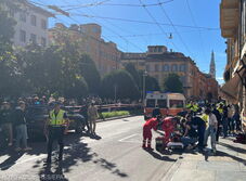 Gyalogosok közé hajtott egy autós, sok a sérült