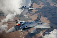 FRISSÍTVE – Ukrán drónt lőtt le a román F-16-os Észtország légterében