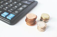 Drasztikus fizetéscsökkenéstől tartanak a bírák