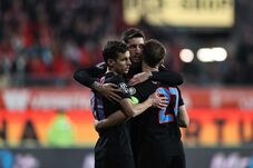 Sporttörténeti bukás: alsóházban ragadt a címvédő