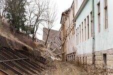 Megkezdődött a bontás a székelyudvarhelyi bentlakásnál – Júniustól már építkezhetnek