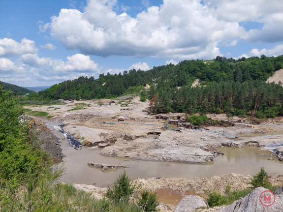 Marad a vészhelyzet Parajdon