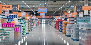 Erdélyi ingatlanokat vásárolna az egyik leggazdagabb magyar