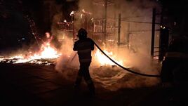 Tűz ütött ki egy játszótéren Marosvásárhelyen – Gyújtogatás történhetett? (VIDEÓ)