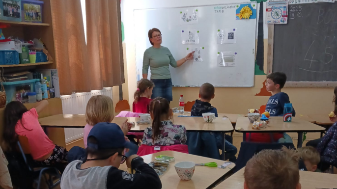 Balázs Gizella szilágyerkedi tanító: Ha jó a helyi közösség, jó az iskola is