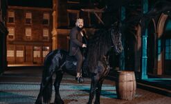 Rendőri kísérettel szállították Romániába Dani Mocanut és testvérét