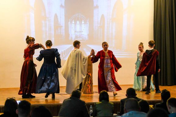 Szatmári és dévai győzelem született az idei Örökségünk őrei döntőben