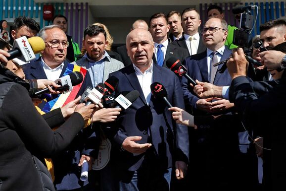 Erőteljesen kampányol a jobboldal, Bolojan legnagyobb ellenfele az idő