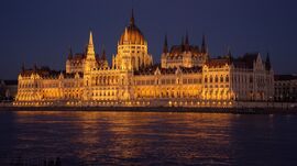 Megdícsérte Magyarországot az Európai Bizottság