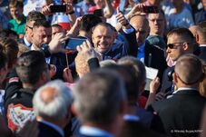 Azonos nemű párok éllettársi kapcsolata: vétózott a lengyel elnök