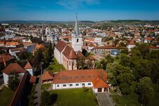 Családbarát videósorozattal népszerűsíti Marosvásárhelyt a Visit Maros