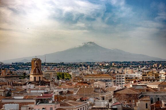 Ismét korlátozásokat vezettek be Catania repülőterén az Etna kitörése miatt