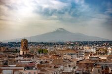Ismét korlátozásokat vezettek be Catania repülőterén az Etna kitörése miatt