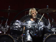 Meghalt a ZZ Top legendás dobosa
