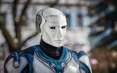Egyre több kínai vállalat használ mesterséges intelligenciát és humanoid robotot