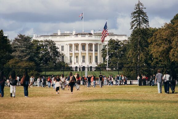Hozzálátott az USA Irán globális gazdasági elszigeteléséhez