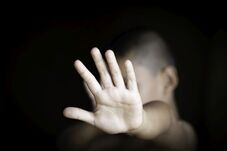 Kilencéves kislányt környékezett meg egy férfi – Szexuális erőszak miatt vették őrizetbe