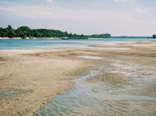 Enyhén emelkedett, de továbbra is jóval az októberi átlag alatt van a Duna vízhozama