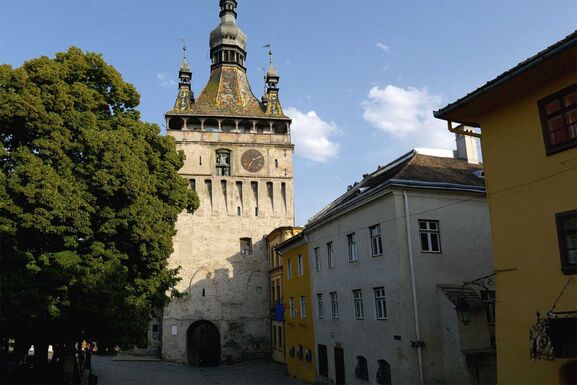 Nyilvános konzultáció a Segesvári Történelmi Központ UNESCO Szervezőbizottságába a helyi közösség képviselőinek kijelölésére (X)