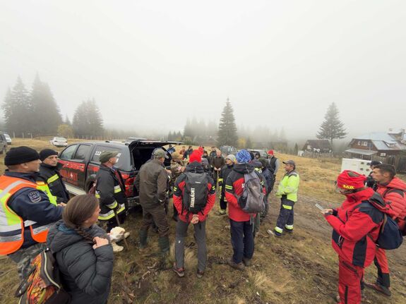 Civil összefogással folytatják a Gyergyóban eltűnt idős férfi keresését