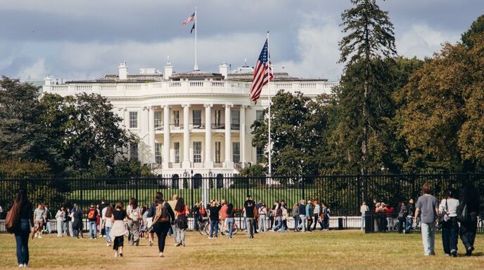 A megélhetés után a kormányzati korrupció aggasztja leginkább az amerikai választókat