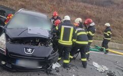 Két kisgyerek is megsérült a Bányabükk–Apahida terelőúton történt balesetben