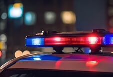 Közszeméremsértés az ablakban: őrizetbe vették a magamutogatót
