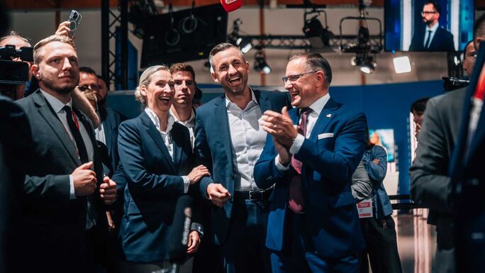 Tarolt az AfD, nagyot bukott bukott Merz pártja Szász-Anhaltban 