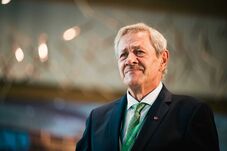 Díszpolgári címet kapott Takács Csaba Nagyenyeden