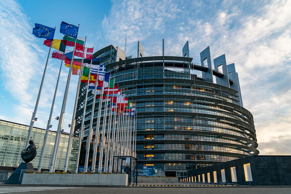 Továbbra is nagyon megbízható adós az Európai Unió