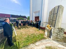 „A gonoszságnak és a jóságnak sincs nemzetisége” – Emlékezés a gyantai mészárlás áldozataira