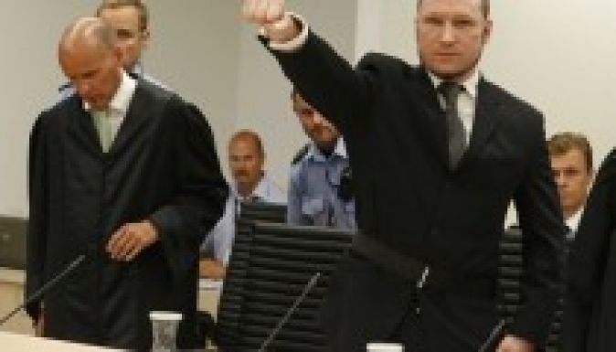 Anders Behring Breiviket 21 év börtönre ítélték 
