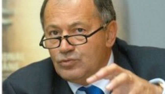Két amnesztiát is kilátásba helyezett egy liberális szenátor