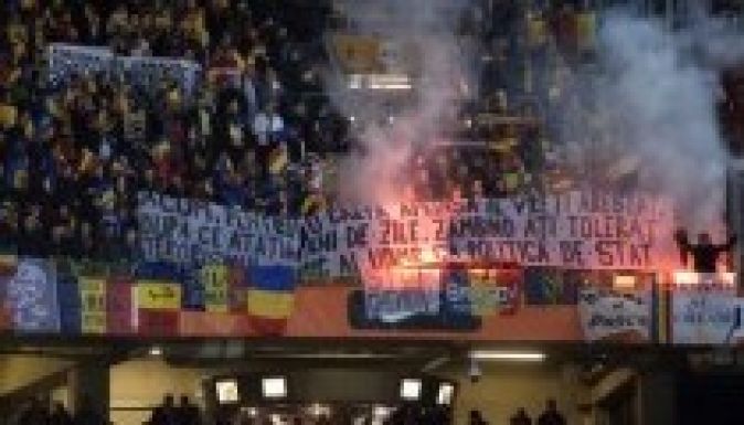 Sandu: senki sem látta a magyargyalázó bannert