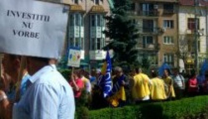 Munkahelyeiket féltik az Azomureş dolgozói