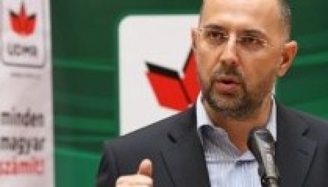 Kelemen a régiókról: utcára vonulhatnak a magyar emberek