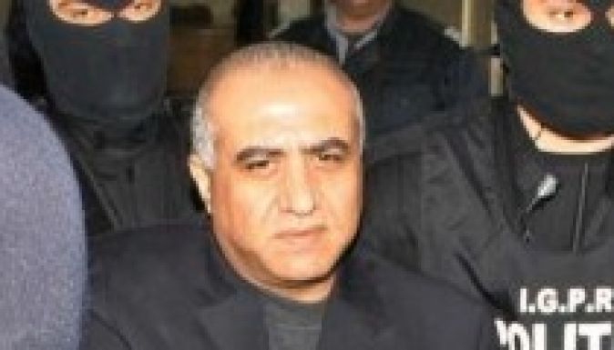 Román börtönbe került az „egyes számú terrorista”