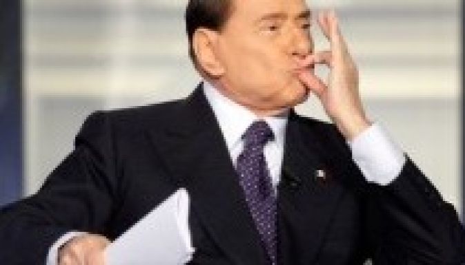 Jogerősen négy év börtönre ítélték Silvio Berlusconit