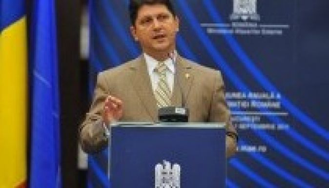 Corlățean: „látszatpolitikai lépés a budapesti nagykövet bekéretése”