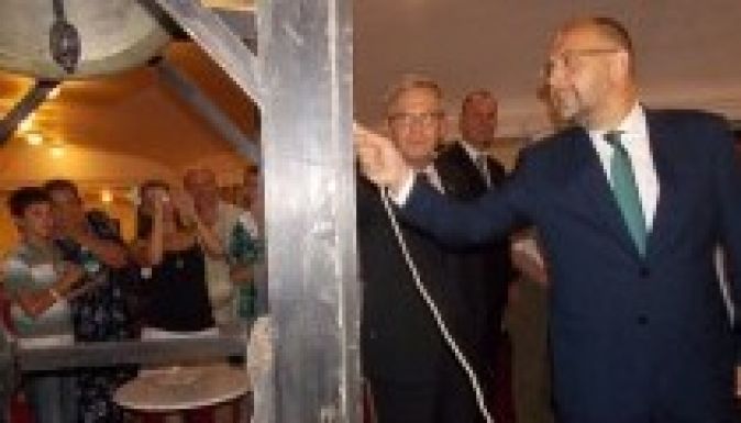 Közösen kongatta a harangot Kelemen és Tőkés