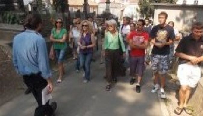 Románok ismerkedtek a „pöpec” Brassaival