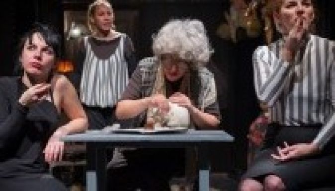 Fesztiváldömping és öt új bemutató a temesvári színház repertoárján