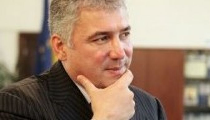 Zárolta Adriean Videanu vagyonát a nyomozóhatóság