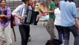 Utcazene fesztivál kezdődik Sepsiszentgyörgyön