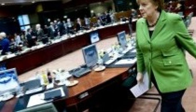 Angela Merkel: a barátok nem kémkednek egymás után