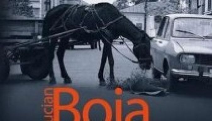 Magyarul is bestseller lesz a Miért más Románia?