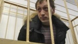 Kilenc év börtönt kértek a savtámadás felbújtójára