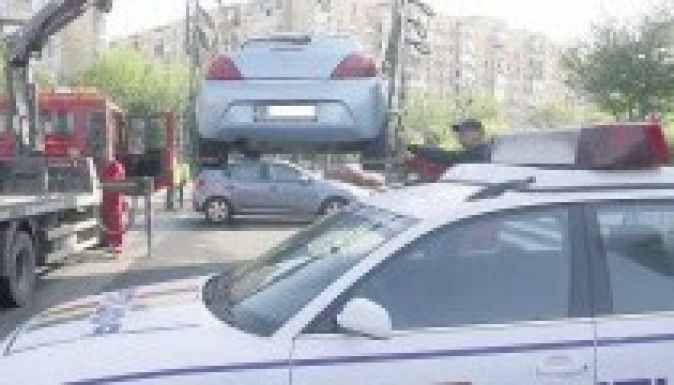 Törvénytelen a tilosban parkoló autók elszállítása