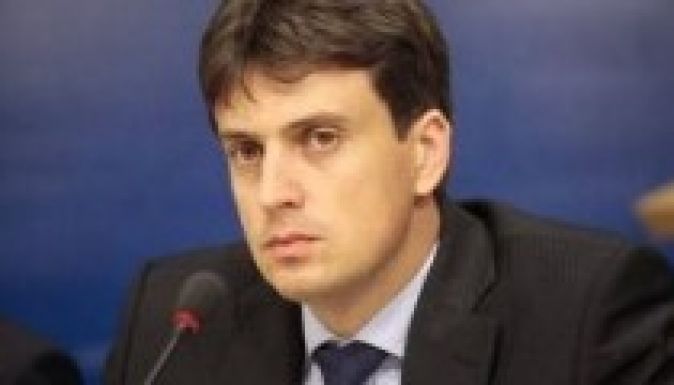 Leghamarabb 2015-ben lehet alkotmánymódosítás