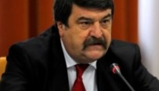 Toni Greblă szenátort javasolják alkotmánybírónak